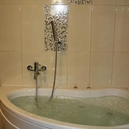 Deluxe Center * Baska Voda