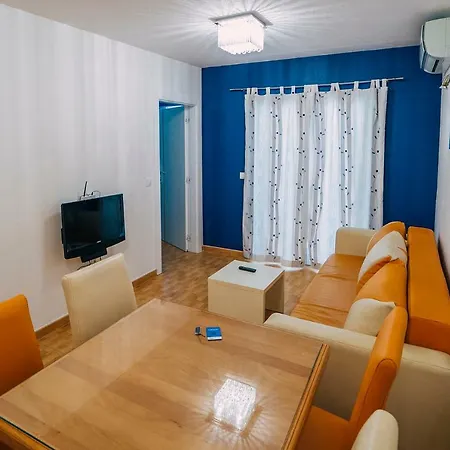 Apartment Deluxe Center